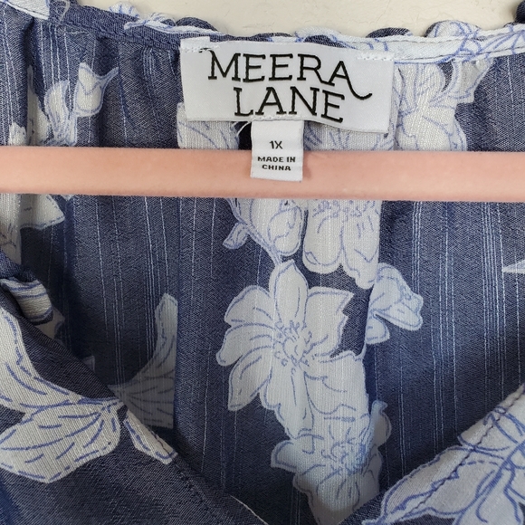 Meera Lane Two-Toned Blue Floral Long Sleeve Blouse Women's Size 1X - Picture 3 of 6